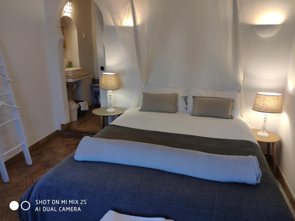 Casa Da Tia Amalia Hostel Mertola Ngoại thất bức ảnh
