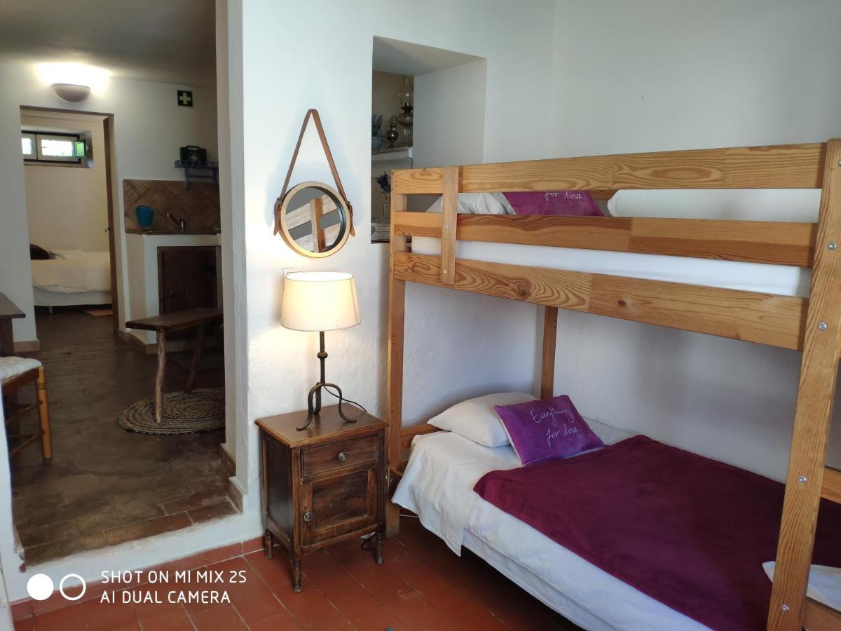 Casa Da Tia Amalia Hostel Mertola Ngoại thất bức ảnh